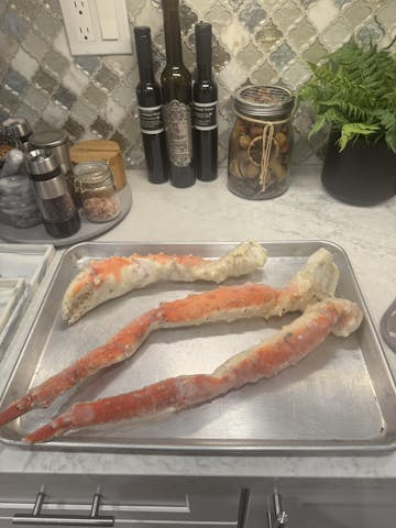 Super Colossal Red King Crab Legs photo review
