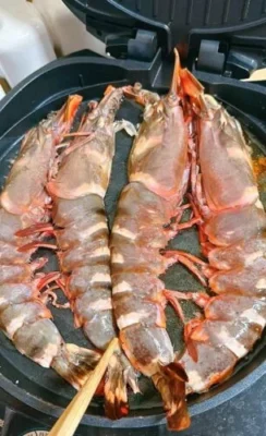 Colossal Black Tiger Prawns photo review